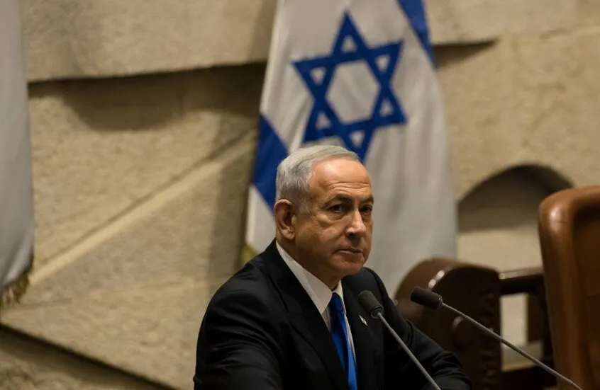 خلال جلسة عاصفة في الكنيست.. لبيد: نتنياهو تجاهل التحذيرات من “أسوأ كارثة” شهدتها إسرائيل